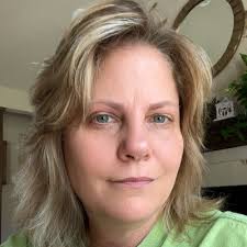 Michele Garner (@GarnerTwin_2)