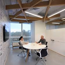 There are many different pieces of office conference furniture for meeting rooms that should be taken into consideration to create an overall professional look and appeal. Small Round Meeting Desk For 3 Person Mini Conference Table