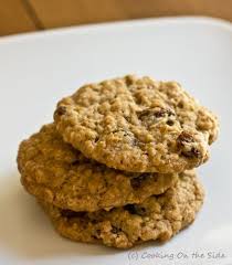 Recipe Oatmeal Raisin Cookies Best Oatmeal Raisin Cookies Cookie Recipes Oatmeal Raisin Oatmeal Raisin Cookies Chewy