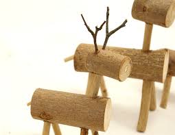 Elche Oder Rehe Aus Holz Als Adventsdeko Zum Selbermachen Elche Basteln Basteln Mit Holz Holzschnitzmuster
