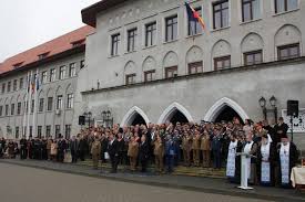 Produsul poate fi comandat doar de angajatii m.ap.n. Colegiul NaÈional Militar Ètefan Cel Mare Campulung Moldovenesc Decorat De Ministrul ApÄrÄrii La Aniversarea A 95