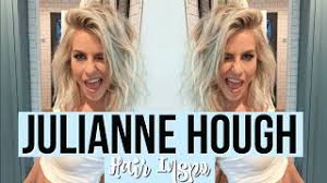Julianne hough had chopped her hair once into a bob cut having a blunt end with bangs on sides. How I Style My Short Hair Julianne Hough Inspired Youtube