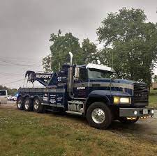 Benton S Wrecker Service Riceville Tn Mack Cl Series W Century 1060 Rotator In 2021 Big Mack Truck Tow Truck Trucks