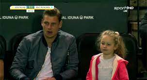 Wejdź i znajdź to, czego szukasz! A Year From Now You Ll Wish You Had Started Today Lukasz Piszczek With Daughter Sara