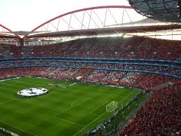 La compétition a eu lieu du 21 août 2013 au 1er juin 2014. Groupes Et Le Calendrier De La Ligue Des Champions 2013 14