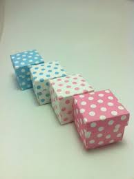 Puantiyeli Kup Karton Kutu 5x5x5 Cm Urunu Ve Kese Kutu Kulah Urunler Malzemelerinin Eminonu Fiyatlarini Gorebilir Online Satin Alabilirsiniz Gifts Bebek