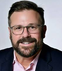 Aaron Taplin's Instagram, Twitter & Facebook