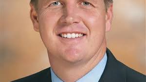 RadioShack CEO Gooch steps down