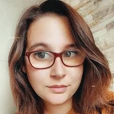 Robyn Hancock (@ThisBitchRobyn)