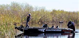 The limit will be 5 bass per boat minimum of 14. Kastking Adds More Pro Fishing Tournament Anglers And Pro Fishing Guides To Roster Anglers Channel