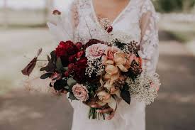 When it comes to red wedding flowers, the color combinations are seemingly endless. 22 Romantic Red Wedding Bouquets