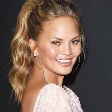 The bangs make the face shorter while the sides that. 20 Best Hairstyles To Slim Your Face According To Stylists