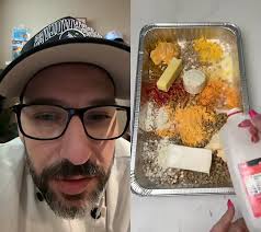 Damn some of you are putting in that OT trying to get those Sous Chef  badges.