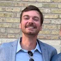 Troy Aral's Instagram, Twitter & Facebook