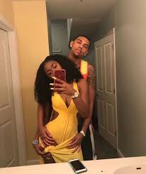 Black And White Mirror Selfie Couple Goals 
