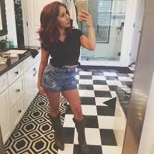 Nicole snooki polizzi has shed her baby fat, and then some! Pin By Stacie Westray On Nicole Polizzi Nicole Snooki Snooki Shore Outfits