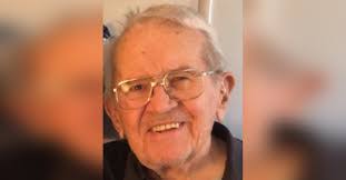 Richard Madej's Instagram, Twitter & Facebook