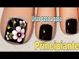 🌷 uñas con flores 2020. January 2020