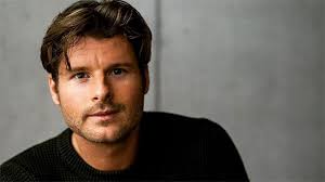 George Turner On New TV Series 'Peckham Mix' + More News