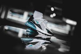 They're all pure reflections of the artist's own personal style. The Sole Supplier On Twitter Nike Air Max 270 Dusty Cactus Launching In 45 Minutes Nike Https T Co Uyoaggjole Foot Locker Uk Https T Co Epinyp9su2 Footpatrol Https T Co Wg7xyloqio Offspring Https T Co Bcc1rg6zcd Sneakersnstuff