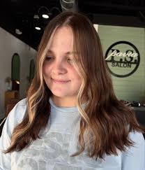 Warm Bronde Balayage🤎 • Message me to book or or book online at  paviasalon.com