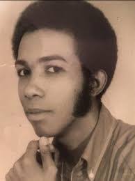 Reynold Roberts's Instagram, Twitter & Facebook