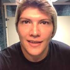 Skylar Lee's Instagram, Twitter & Facebook