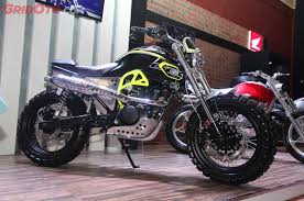 Modif honda win, modif motor honda tiger, modif motor honda beat street, honda tiger modify honda civic 8th gen front bumper coupe, modifikasi new honda cb150 verza klasik modern motoblast via. Honda Cb150 Verza Jadi Scrambler Untuk Acuan Modifikasi Gridoto Com
