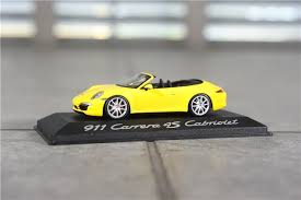 Porsche states that the roof can be opened and closed porsche continues to introduce new 911 variants for 2015, the latest of which are the targa 4 and targa 4s. Teile Com Porsche 911 Carrera 4s Cabriolet 1 43 New Accessories G 911 Wap0201120c