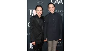 'unbelievably proud of @ellenpage, @ianjamesdaniel and the entire #gaycation team on their emmy nomination this morning,' portner. Ellen Page Et Emma Portner Hollywoodpq Com