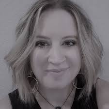 Brenna Newman (@BrennaNewman)