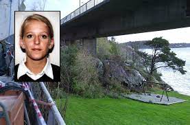 Jylland grenser mot tyskland i sør og strekker seg som en tunge mellom nordsjøen og østersjøen, delt på tvers av limfjorden og øygruppen østenfor. Lydbandmannen I Tina Saken Ville Heller Ha Sonet I Fengsel Vg