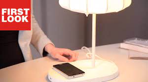 Iphone im auto per induktion im. Ikea Smart Lamp Varv Kabellos Das Smartphone Laden Youtube