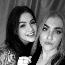 Lily Garner's Instagram, Twitter & Facebook