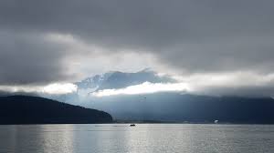 Imagen Gratis Bahia Nublado Hay Niebla Rayos De Sol Sol Agua Montana Naturaleza Niebla Paisaje