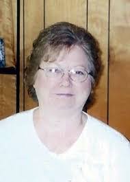 Joanne Totten's Instagram, Twitter & Facebook