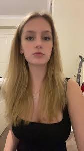 Amber Llamas's Instagram, Twitter & Facebook