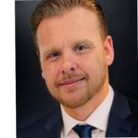 Brandon Stamm's Instagram, Twitter & Facebook