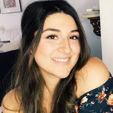 Leila Lynn's Instagram, Twitter & Facebook