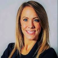 Ashley Newbury's Instagram, Twitter & Facebook