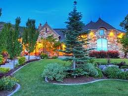 It is always easier for the landscape architect if you have some ideas of what you want. Elegant Front Entry Way In Draper Utah Chris Jensen Landscaping In Salt Lake City And Utah County
