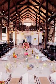 Chicago Wedding Venue Byron Colby Barn In Greyslake Il Floral Decor Www Lifeinbloomchicago C Chicago Wedding Venues Chicago Loft Wedding Loft Wedding Venue