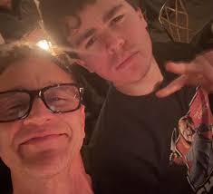 𝓒𝓱𝓻𝓲𝓼𝓽𝓲𝓪𝓷🔪