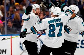 Seura ei tapansa mukaan ilmoittanut sopimuksen taloudellisia yksityiskohtia. Sharks Re Sign Forwards Dylan Gambrell And Antti Suomela Brandon Sun