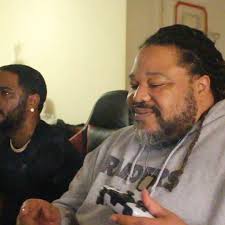 💯 , I need all the baby mama wit no Baby daddy issues to bring me some  milk!!!!!!!!