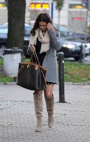 Od lat związana jest ze stacją tvn. Kinga Rusin With Louis Vuitton Neverfull Bag Winter Fashion Fashion Style