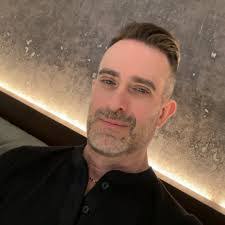 Dameon Ignacio's Instagram, Twitter & Facebook