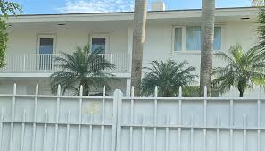 After being accused of sexual misconduct against a minor in 2005, epstein was indicted in palm beach, florida. Jeffrey Epstein Home Palm Beach Address
