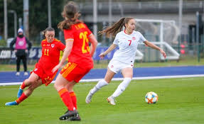Discover high quality jackets, parkas and accessories designed for women, men and kids. Vancouver Soccer Star Julia Grosso Fitter Stronger And Headed To The Olympics Cbc News