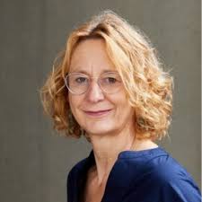 Ja, ich habe den Digital Female Leader Award 2024 in der Kategorie  "Sustainability" gewonnen!